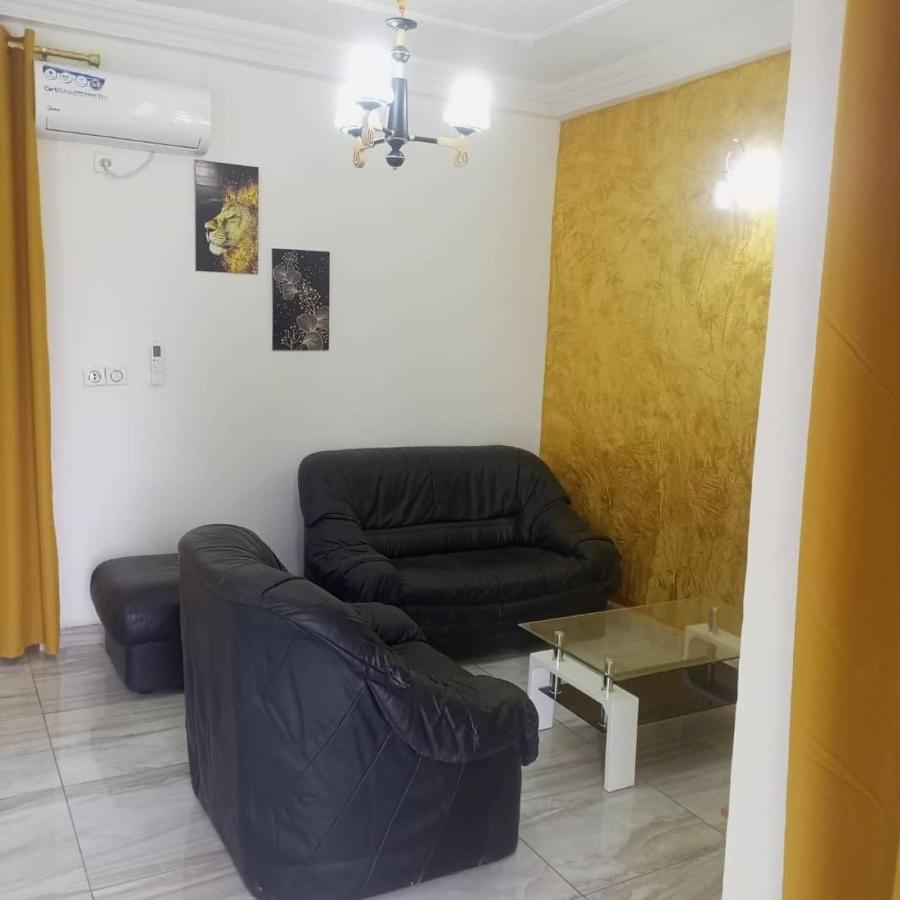 Residence 2K Studio Meuble-Chapelle Symbock-Gardien-Wifi-Location Vehicule Яунде Екстер'єр фото